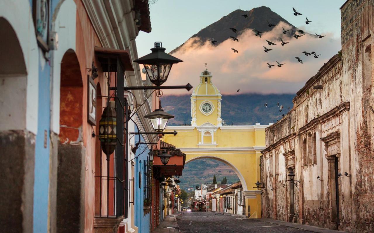 El Convento Boutique Hotel Antigua Luaran gambar